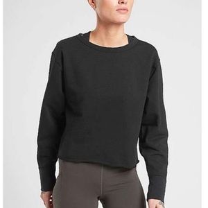 Athleta Raw Edge Cropped Sweatshirt size XS Preowned great condition casual